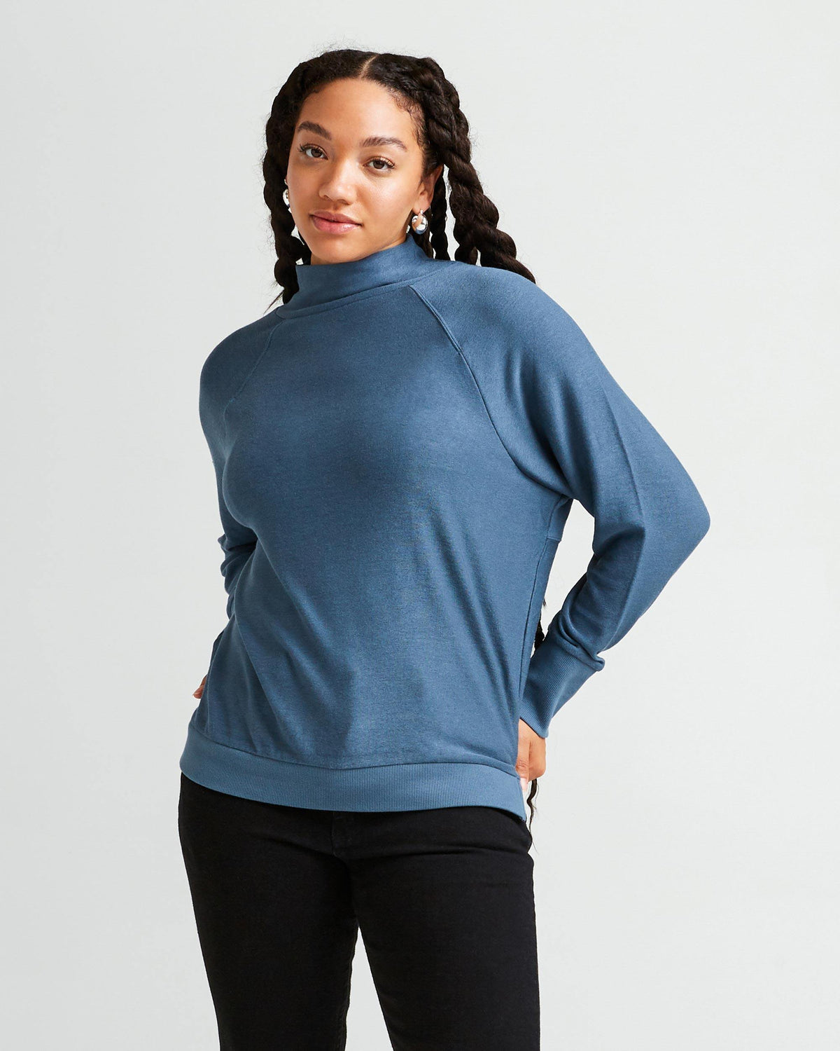 Women's Cozy Knit Long Sleeve Sweater
