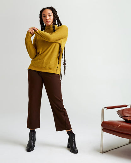 Women's Cozy Knit Long Sleeve Sweater
