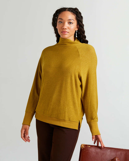 Women's Cozy Knit Long Sleeve Sweater