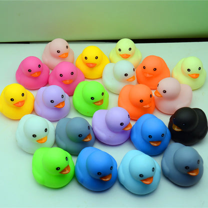 Creative Vinyl Colorful Duckling Children's Water Toys, Children's Bath Squeeze Toys That Make Sounds, Stress-Relief Toys Wholesale - image 4