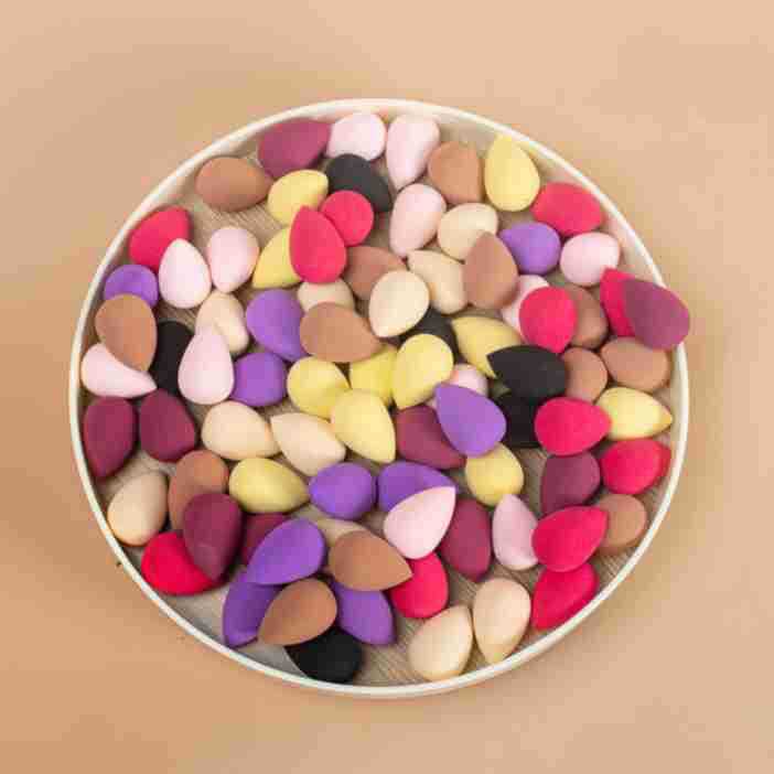 Mini Makeup Sponge Puff Multicolor Teardrop Shape