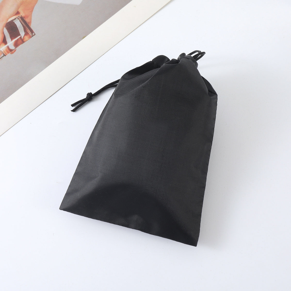 in stock 3D Sleeping Eye Mask Comfortable Breathable Lightweight Shading Sleep Eye Mask Storage Bag Earplugs 3-piece Set - image 4